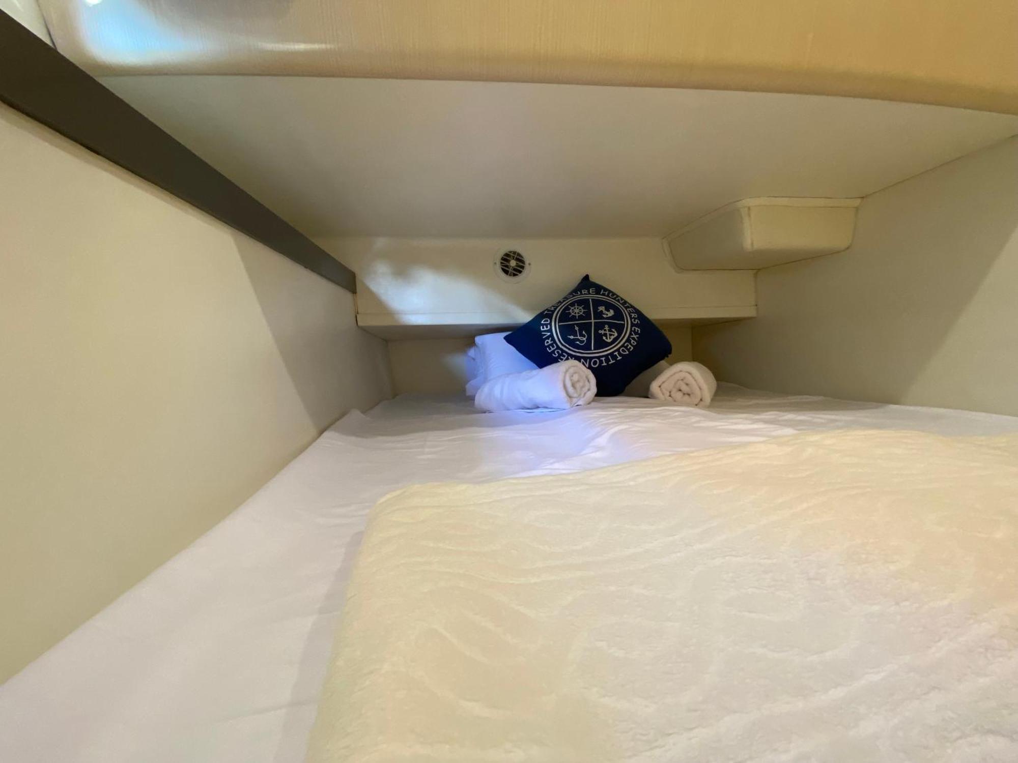The Valencia Yacht Experience Hotell Eksteriør bilde