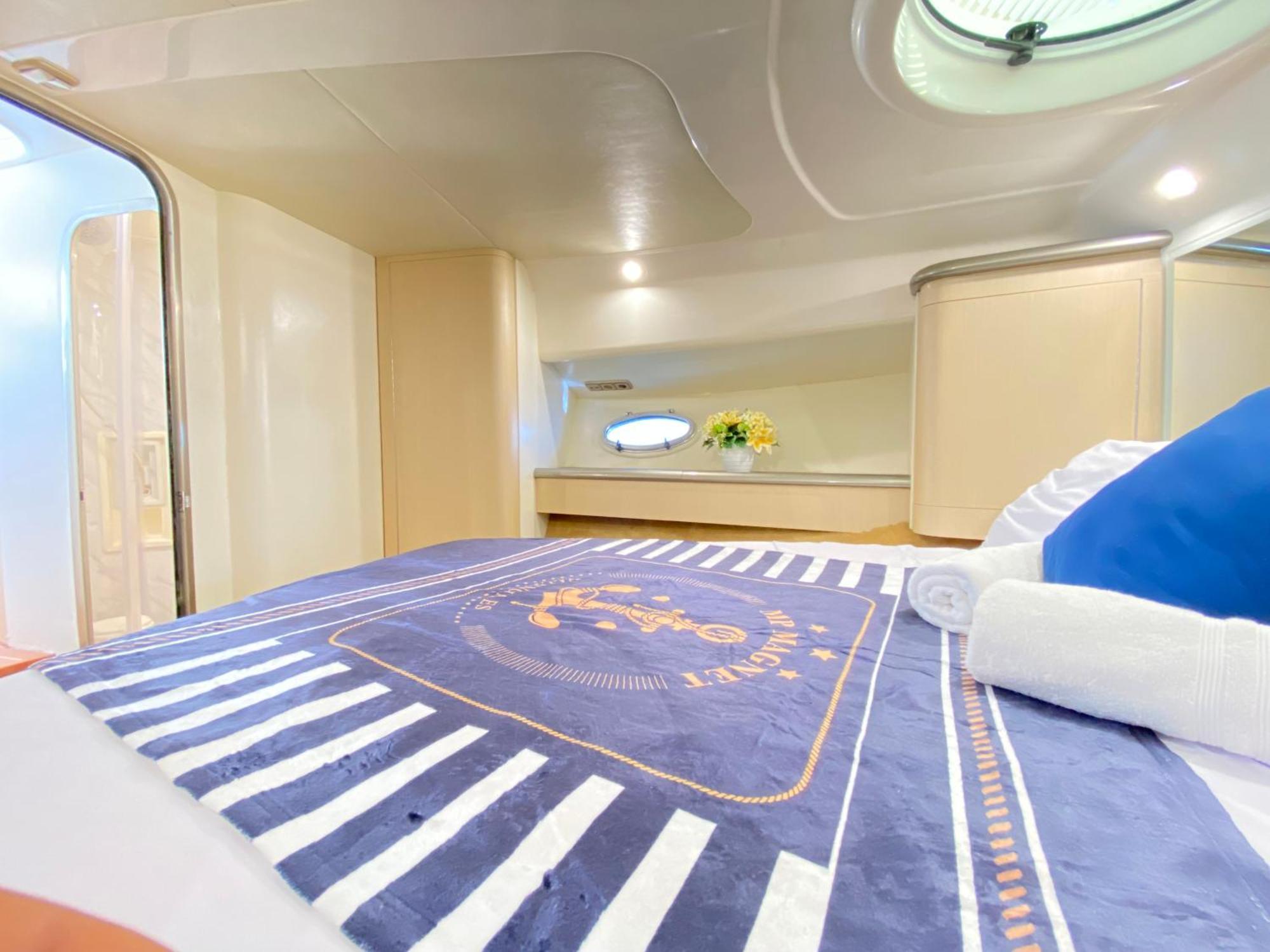 The Valencia Yacht Experience Hotell Eksteriør bilde